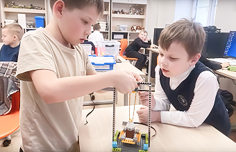 Аттракцион Свободное падение 2025