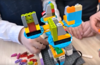 Карусель на цепочке 2025