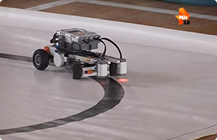 Соревнования по робототехнике собрали 65 команд